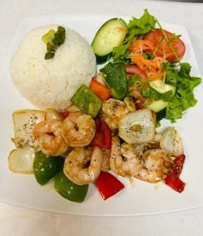 Com Garlic Pepper Shrimp with Rice.