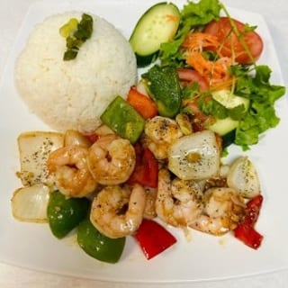 Com Garlic Pepper Shrimp with Rice