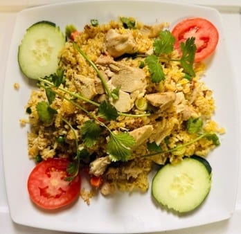 Com Chicken Fried Rice.