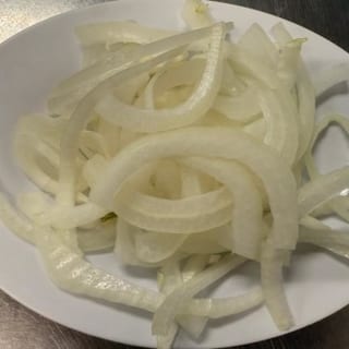 Side Sliced Onions*