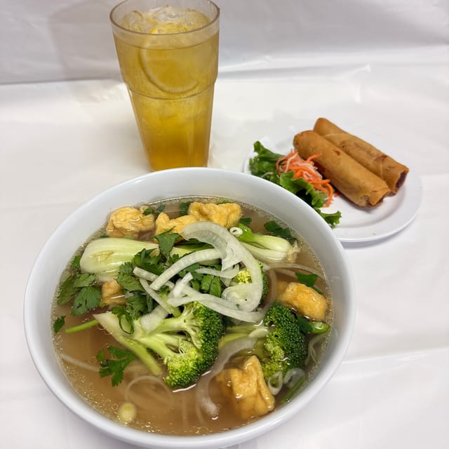 2 Veggie Egg Rolls/ Vegetarian Pho.